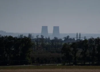 Ukrainians Disappointed as Trump-Zelenskyy Talks End Without Tomahawk Deal - AP Photo/Leo Correa, File