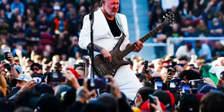 Limp Bizkit Bassist Sam Rivers Dies at 48, Bandmates Pay Tribute - Yolanda M. James/San Francisco Chronicle via AP, File