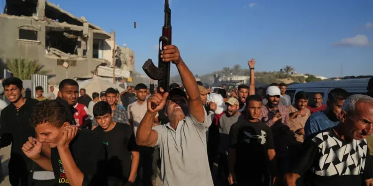 Renewed Gaza Clashes Challenge U.S.-Mediated Ceasefire - AP Photo/Abdel Kareem Hana
