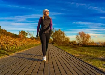 Japanese Interval Walking: Boost Fitness with Simple 30-Minute Rout - gbh007/iStockphoto/Getty Images