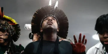 COP30 Ends Without Binding Fossil Fuel Targets as Oil Producers Resist Global Climate Action - EPA/BBC