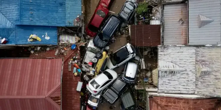 Kalmaegi Leaves Trail of Destruction Across Southeast Asia - Eloisa Lopez/Reuters