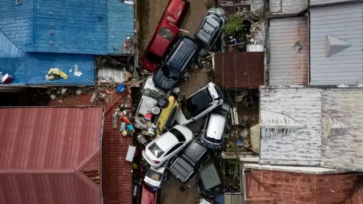Kalmaegi Leaves Trail of Destruction Across Southeast Asia - Eloisa Lopez/Reuters