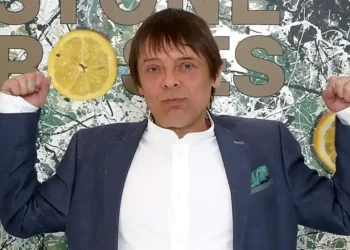 Tributes for Stone Roses Bassist Mani as Music Community Mourns Iconic Manchester Music Figure - Getty Images/BBC