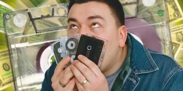 Cassette Tape Prices Soar Over 1,000% Amid Retro Collector Boom - images Headphonesty