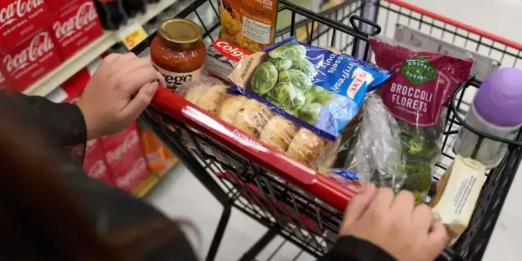 SNAP Benefits Safe for October, But Shutdown Threatens Food Aid in November - AP Photo/Allison Dinner, File