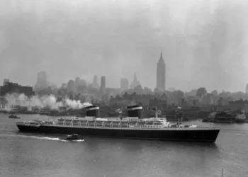 Historic SS United States to Become World’s Largest Artificial Reef Off Florida in 2026 - AP Photo/Jack Harris, File