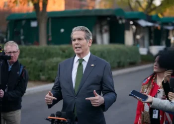 Treasury Reclassifies Tax Credits, Affecting DACA and TPS Immigrants - AP Photo/Allison Robbert