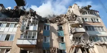 Trump’s 28-Point Ukraine Peace Plan Presented in Kyiv With Major Territorial and Security Conditions - AP Photo/Vlad Kravchuk