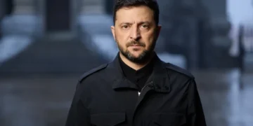 Ukraine Faces Stark Choice as U.S. Peace Plan Gains Russian Support | Sovereignty vs. Security - Press Service Of The President Of Ukraine via AP