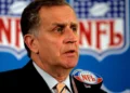 Paul Tagliabue, Former NFL Commissioner Who Led League Expansion and Labor Peace, Dies at 84 - AP Photo/ED Andrieski, File