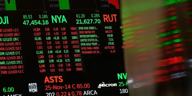 Asian Stocks Rise as Trump Ends Record U.S. Shutdown - AP Photo/Seth Wenig