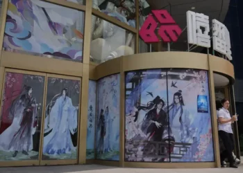 China Cracks Down on Same-Sex Love Stories as Female Fans Mourn Lost Romances - AP Photo/Andy Wong