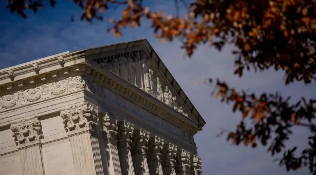 Supreme Court Temporarily Halts Texas Congressional Maps Over Gerrymandering - Andrew Harnik/Getty Images