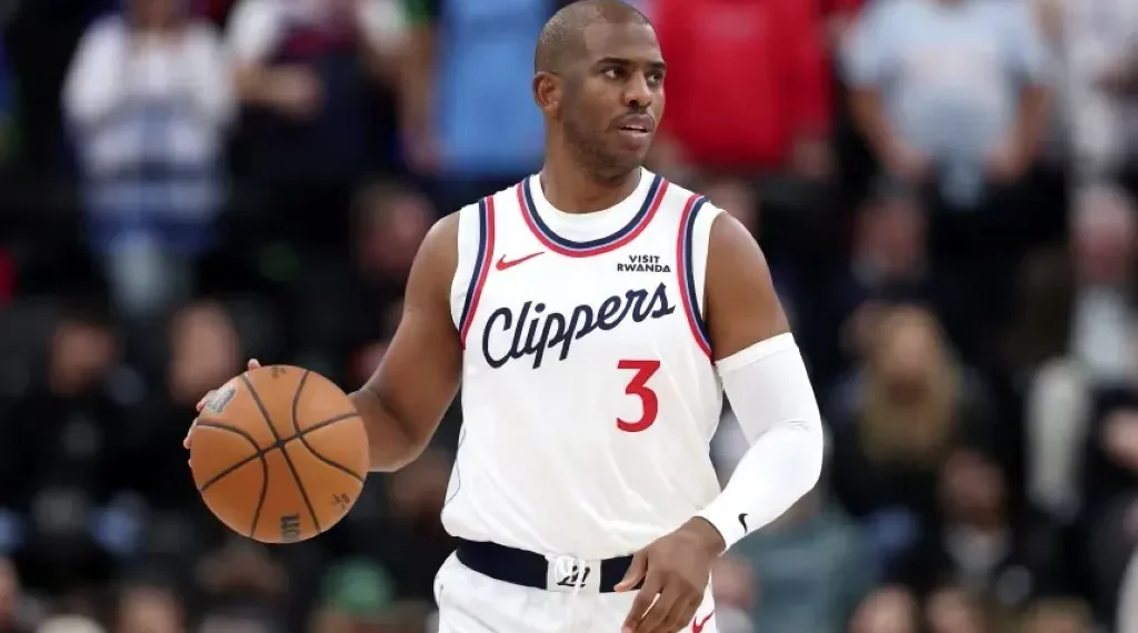 Chris Paul Sparks Retirement Speculation After Emotional Video Before Clippers–Hornets Game in North Carolina - Luke Hales/Getty Images