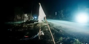 White flags raised in Aceh villages amid flood disaster - Photo: AFP/Yasuyoshi Chiba/CNA