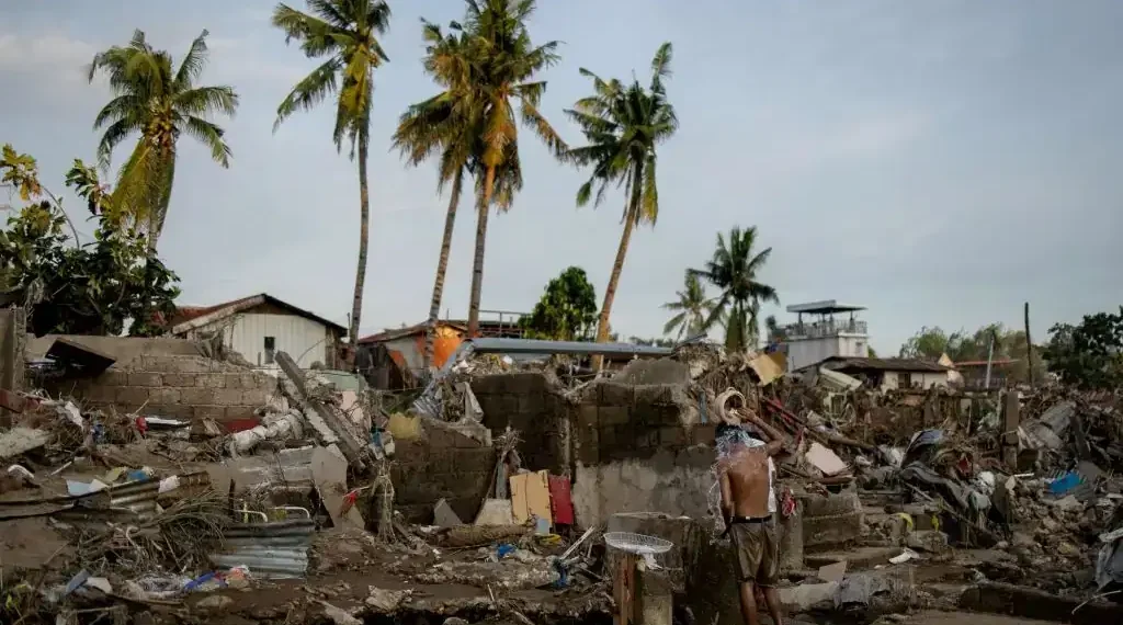 Flooded homes in Cebu after typhoon exposed failed flood control - Eloisa Lopez/Reuters/CNN