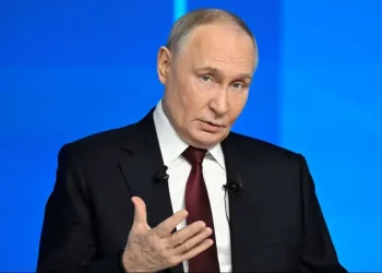 Russian industrial site reflecting wartime economic strain - Alexander Nemenov/Reuters/CNN