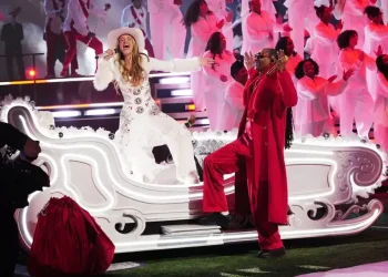 Snoop Dogg performs at Netflix Christmas NFL halftime show - Julian Dakdouk/Netflix via AP Content Services/Variety