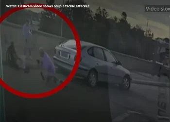 Police presence near Bondi Beach after deadly shooting - Watch: Dashcam video shows couple fight with attacker/BBC