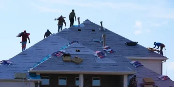 US Capitol and financial district reflecting economic growth data - AP Photo/LM Otero