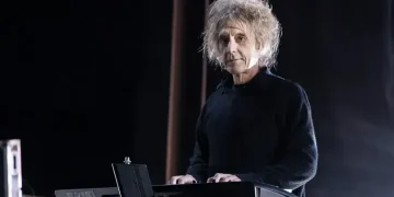 Perry Bamonte performing on stage with The Cure - Scott Legato/Getty Images/ FOXNews