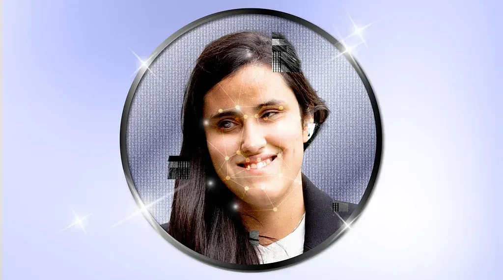 Blind person using AI mirror for visual feedback - Serenity Strull/ BBC