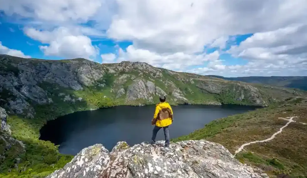 Tourists searching Tasmania forest for nonexistent hot springs - Blue Planet Studio/iStockphoto/Getty Images