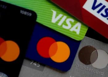 Trump proposal targets high credit card interest rates - AP Photo/Nam Y. Huh, File