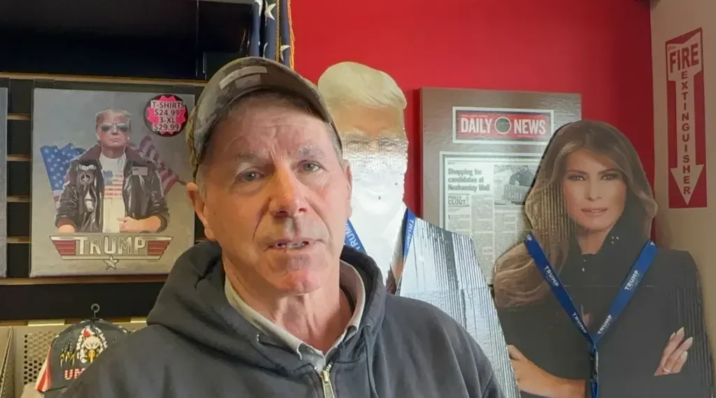 Trump supporters react to Venezuela raid and Maduro capture - AP Photo/ Mike Catalini