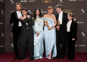 Cast and filmmakers celebrate Golden Globes winners on stage - AP Photo/Chris Pizzello