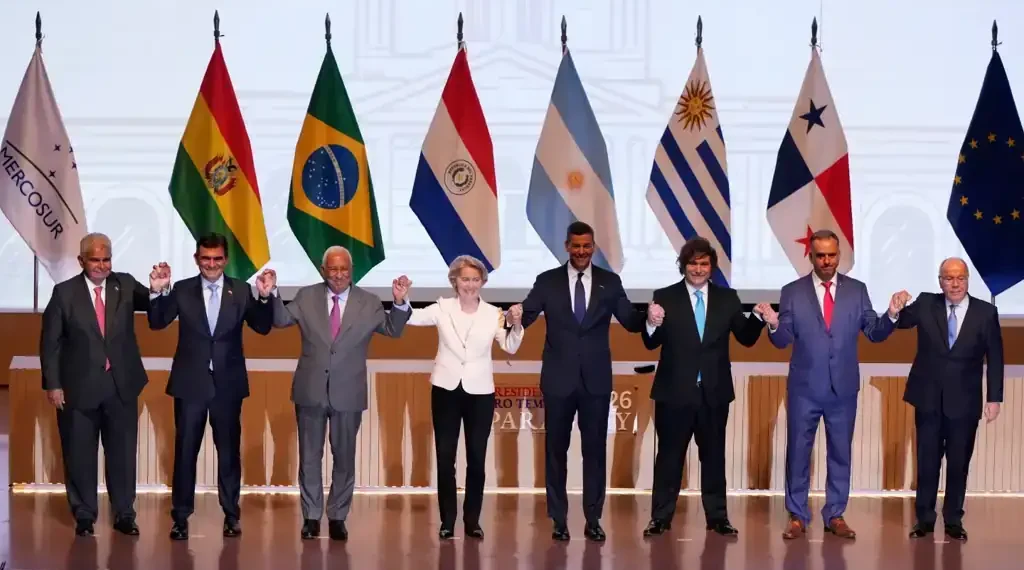 EU and Mercosur leaders at free trade agreement signing ceremony - AP Photo/Jorge Saenz