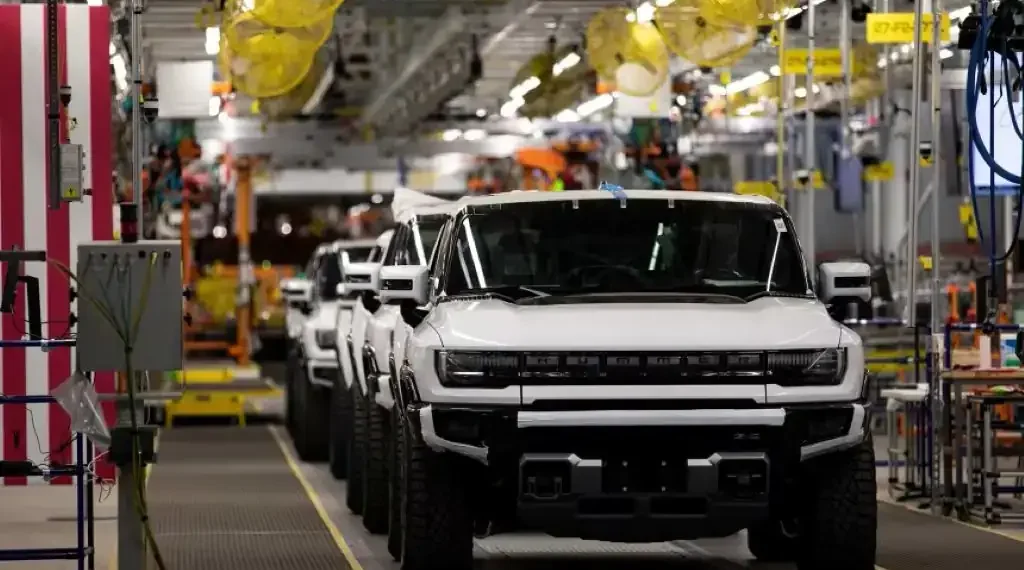 General Motors electric vehicle plant amid strategy shift - Emily Elconin/Bloomberg/Getty Images