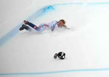 Lindsey Vonn after crashing during World Cup downhill in Switzerland - AP Photo/Giovanni Auletta