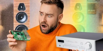 Raspberry Pi board inside a high-end hi-fi music streamer - image Headphonesty