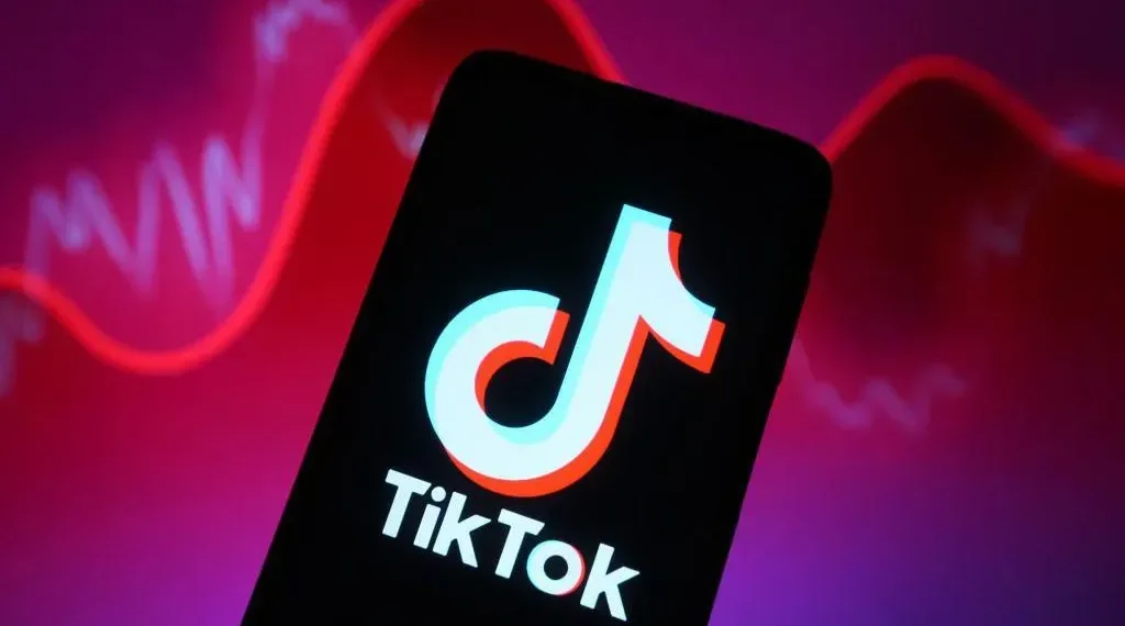 TikTok users report censorship and technical outages in the US platform - Getty Images/BBC