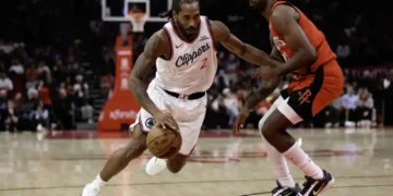 Knicks and Spurs deliver standout NBA highlights February 2026 - Kawhi Leonard led the Clippers past the Rockets on League Pass Wednesday night/NBA/GettyImages