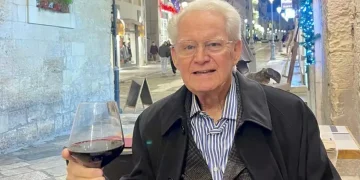 Elderly expatriate walking in Lecce historic center, Italy - courtesy Ed Connors/CNN