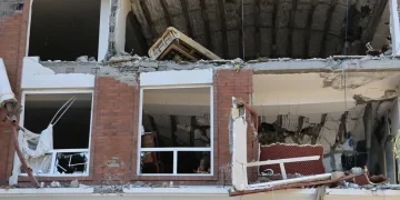 Damaged apartment building after explosion in Bandar Abbas Iran - Amirhosein Khorgooi/ISNA via AP