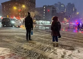Snow blankets New York City during major East Coast blizzard - AP Photo/Pamela Hassell