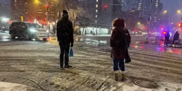 Snow blankets New York City during major East Coast blizzard - AP Photo/Pamela Hassell