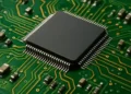 Semiconductor factory production line affected by shortages - image AI/Journos News