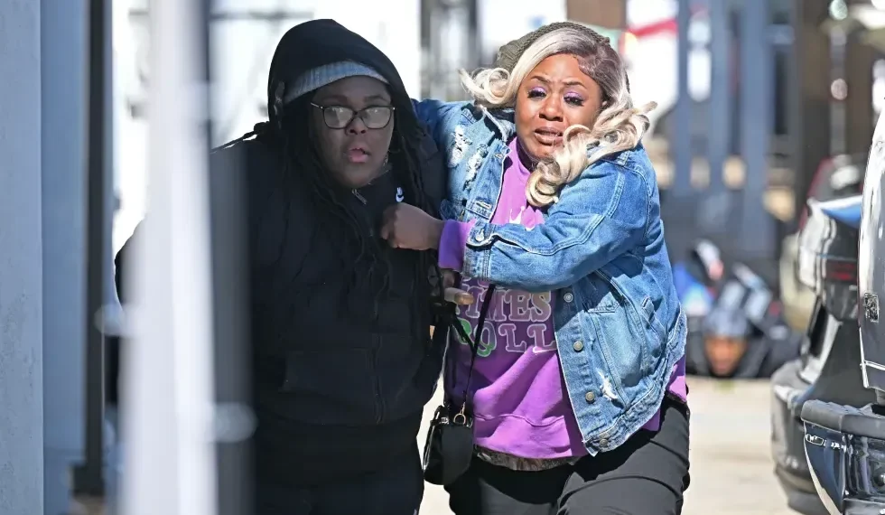 Law enforcement officers respond after shooting at Louisiana Mardi Gras parade - Hilary Scheinuk/The Advocate via AP