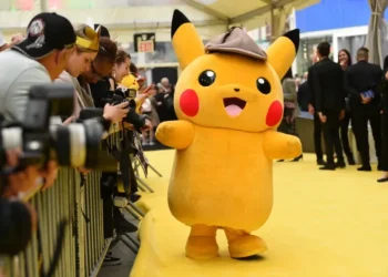 Pokémon fans gathering at Rose Bowl event in California - Photo by Evan Agostini/Invision/AP, File