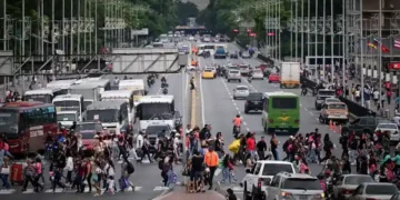 Caracas skyline during Christmas amid Venezuela US tensions - Gaby Oraa/Reuters