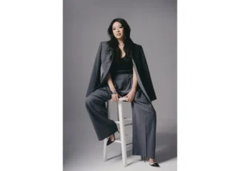 Vivian Tu discussing personal finance strategies online - Jenny Anderson via AP