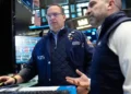 Global markets react sharply to oil price spikes amid geopolitical tensions - AP Photo/Seth Wenig