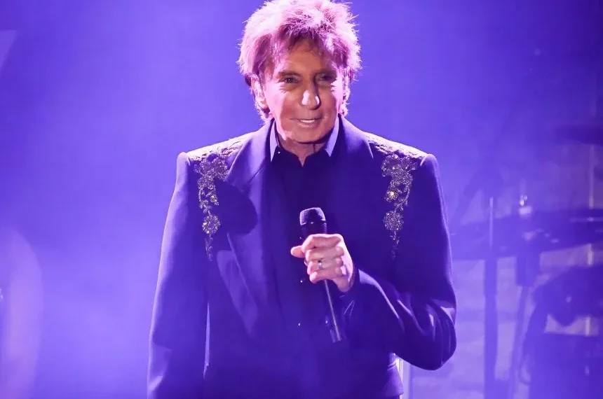 Barry Manilow performing during Las Vegas residency amid health update - Richard Shotwell/Invision/AP