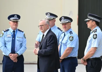 Police investigate Bondi Beach attack as authorities examine suspects’ Mindanao travel history - Lewins Dean/AAP Image via AP