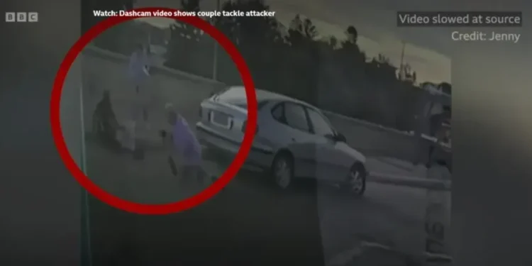 Police respond after deadly Bondi Beach shooting during Hanukkah gathering in Sydney - video dashcam Jenny/BBC